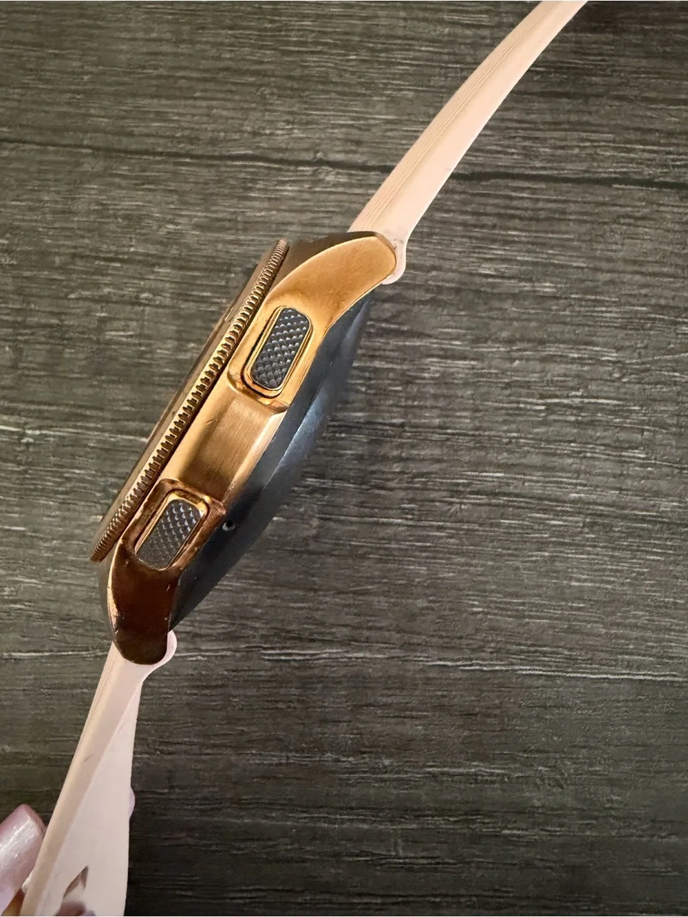 Samsung smartwatch round